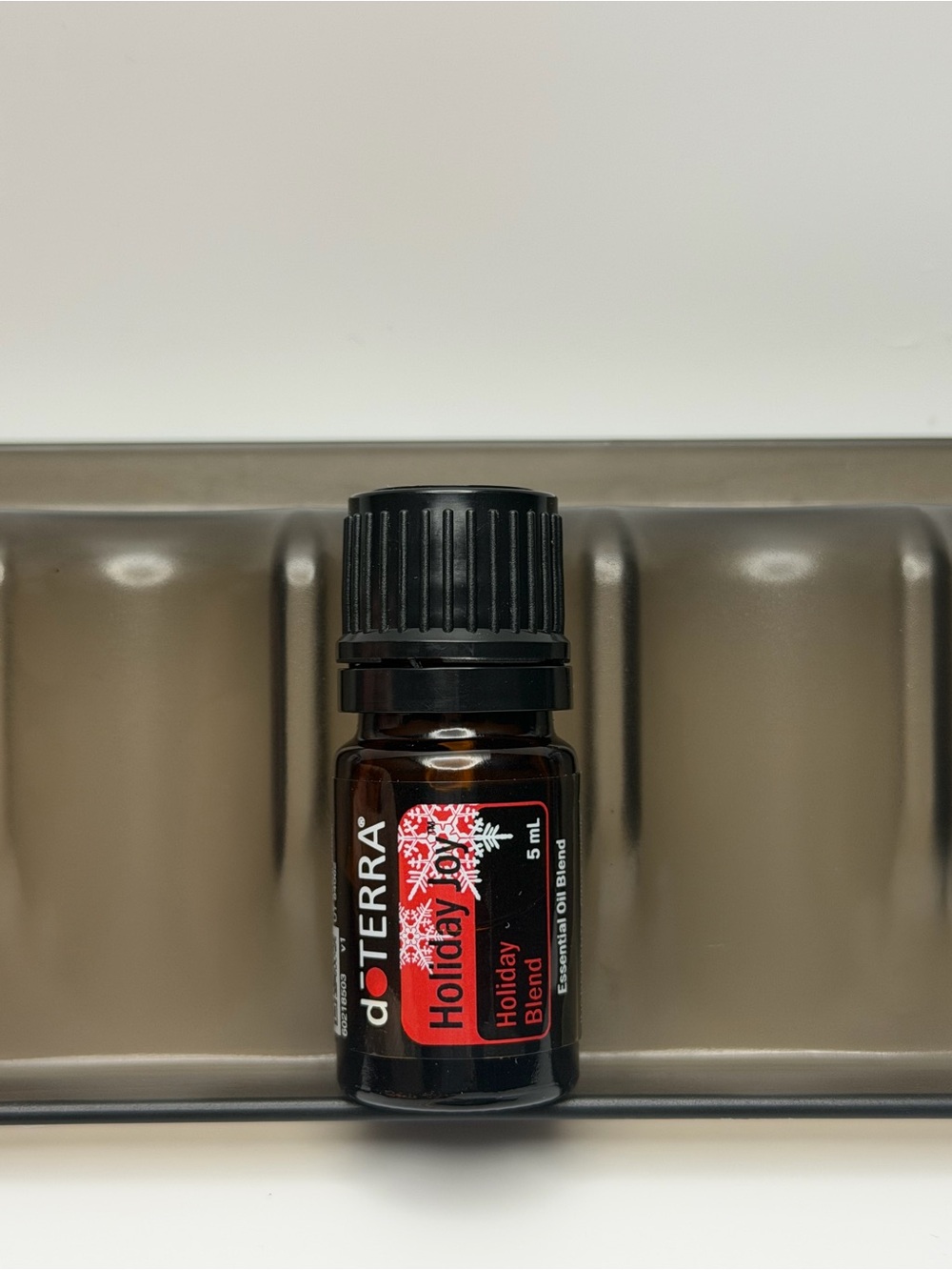 Doterra 5 mL Holiday Joy Essential Oil Blend - new, never opened